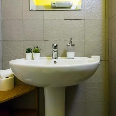 Elly's House דירה