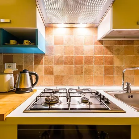 Elly's House דירה